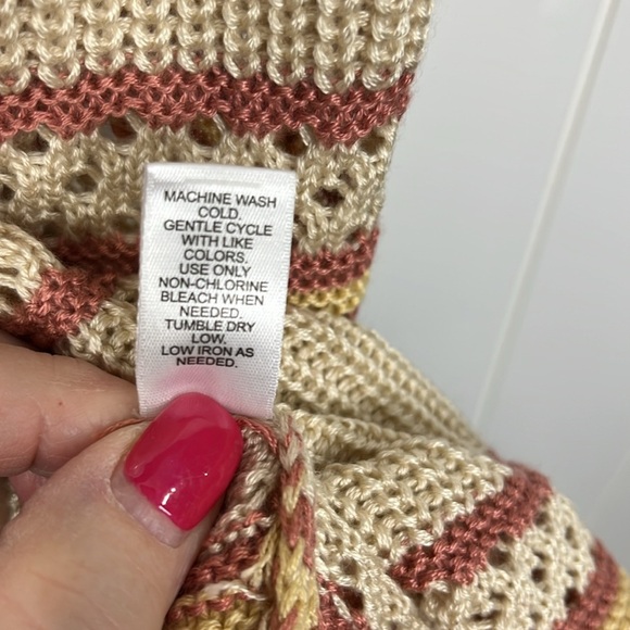 Versona Womens Knit Vest XL Tan/Mauve Vneck Straps Open Weave Soft Casual EUC - Picture 7 of 11